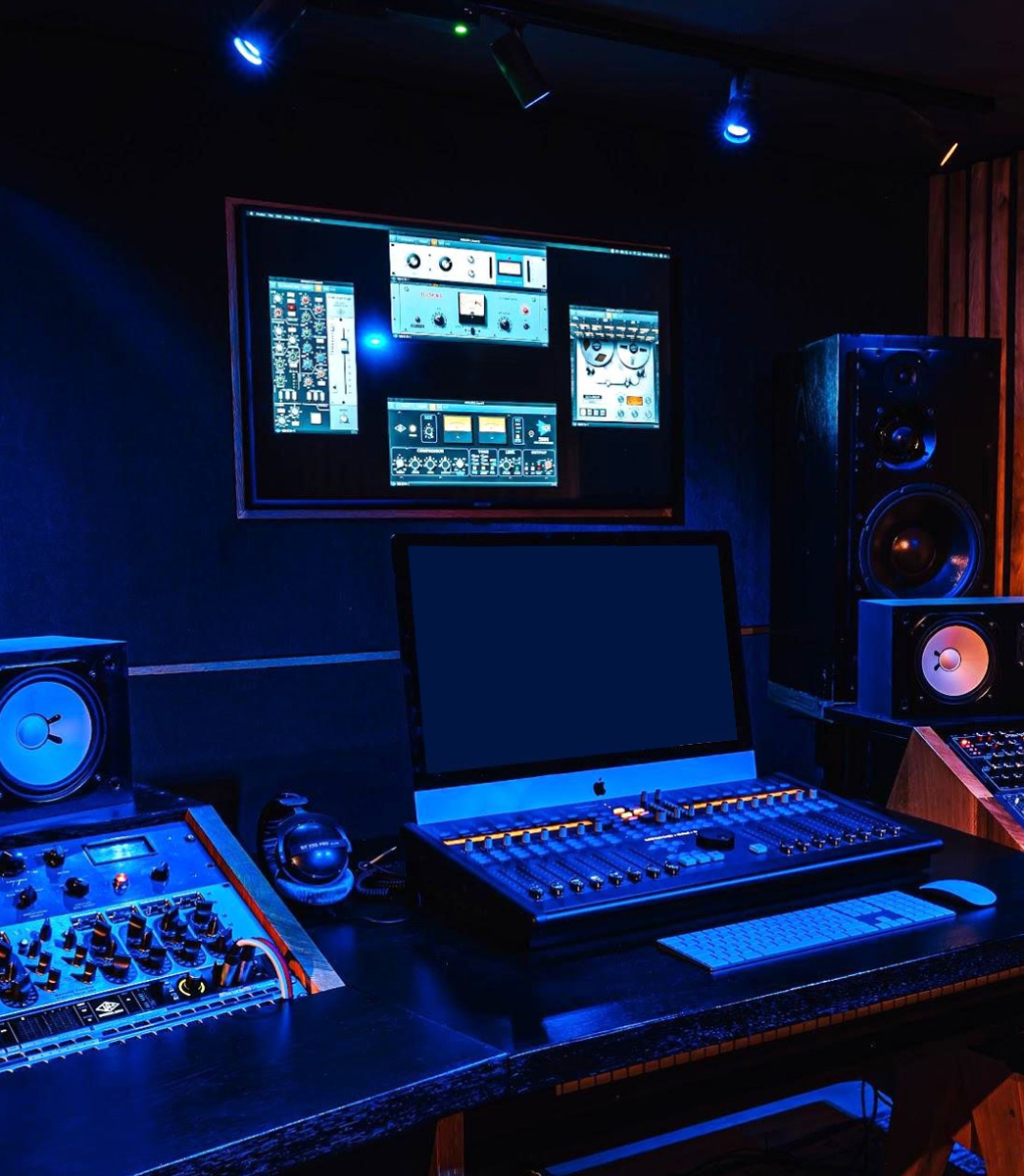 Studio B Night Ambient